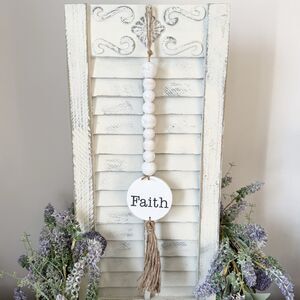 Faith Hanging Bead Garland With Tassel and Stamped Disc Hanger Sign Distressed